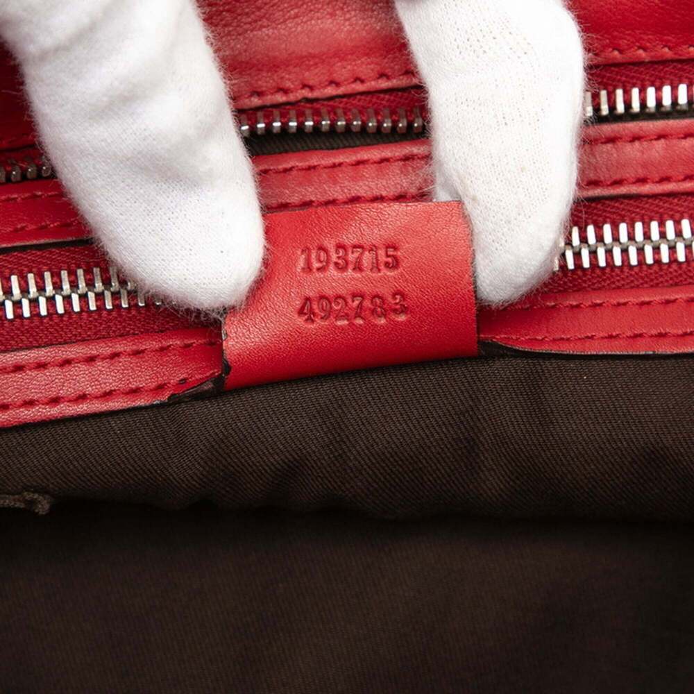 GUCCI Authentic Red Leather Shoulder Bag - Picture 6 of 6
